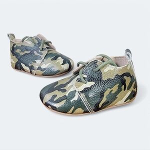 Your Joy Camouflage Kids Shoes Size 5 Leather Lace Up